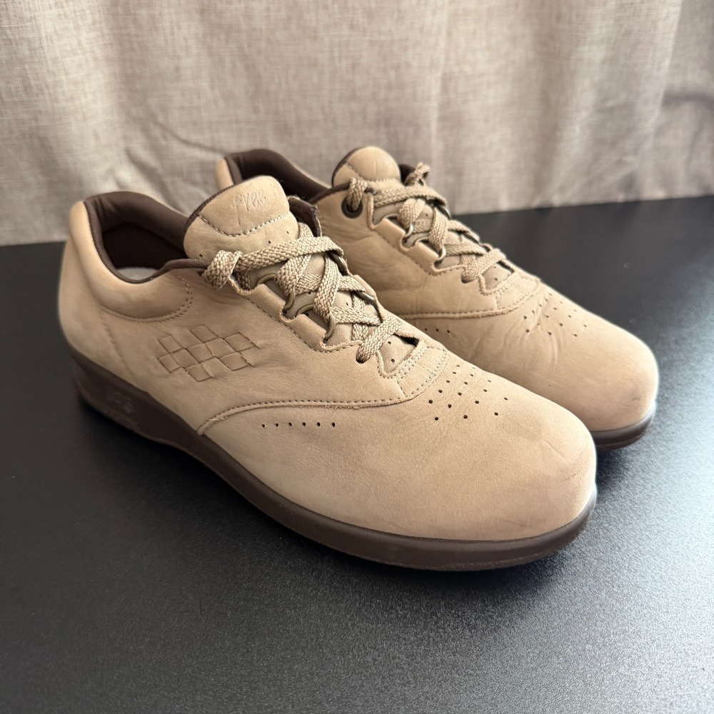 SAS Tripad Comfort Walking Shoes Women's US 7.5N Beige Lace-Up Casual Active